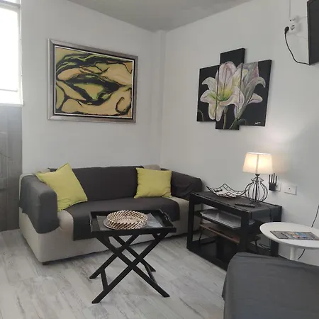 Apartment Al-cova House 13 *